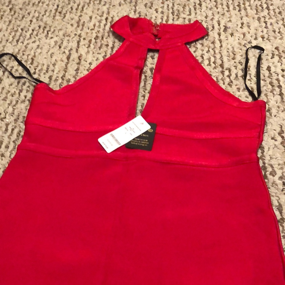 Red bodycon dress